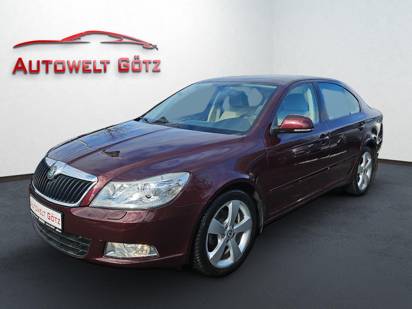 Skoda Octavia Lim. Elegance*Bi-Xenon*DSG*DAB*Navi*PDC