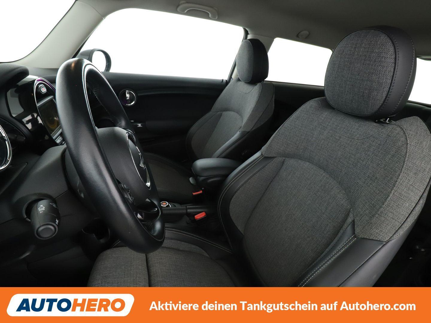 MINI Cooper *NAVI*LED*TEMPO*PDC*SHZ*KLIMA*