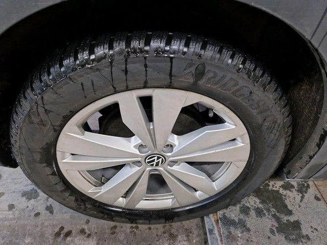 Fahrzeugabbildung Volkswagen ID.4 Pro Wärmepumpe AHK Navi 19"Alu LenkHz ACC