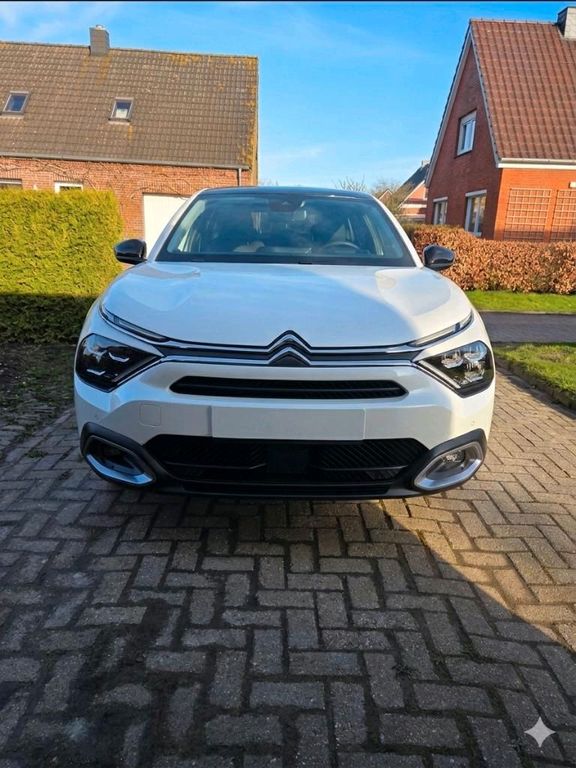 Image of Citroën C4 X