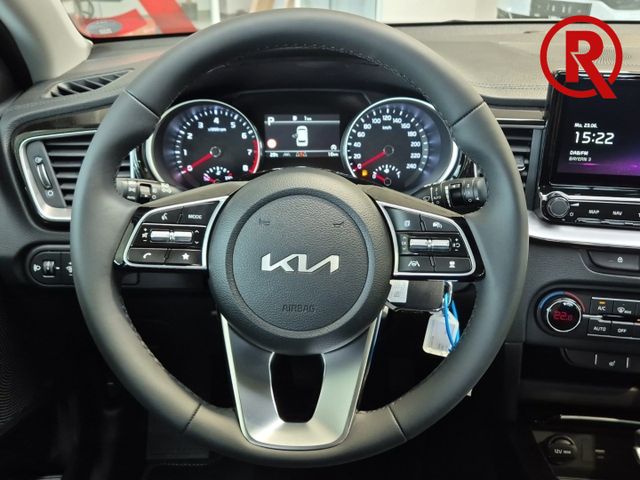 Ceed_sw Spirit 1.5 T-GDI Spurhalteass. Fernlicht