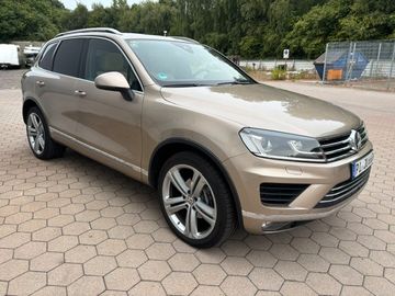 Volkswagen Touareg - 4