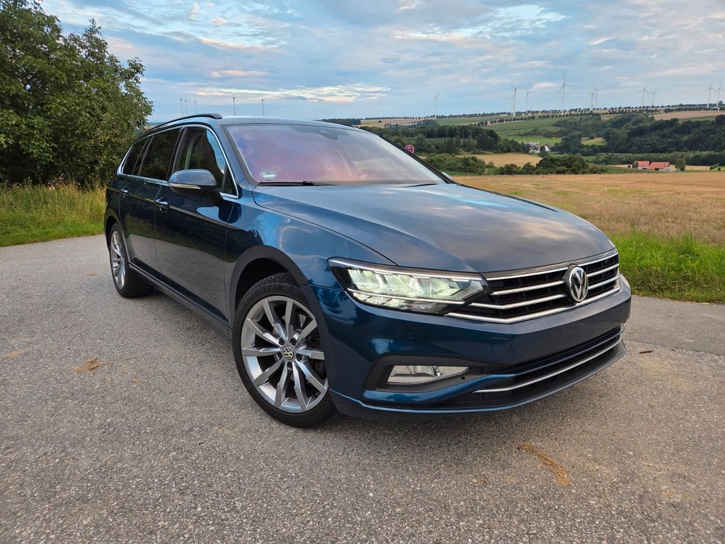 Image of Volkswagen Passat Variant