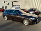 BMW 520d Touring - HUD, Navi Professional, 4-Zonen K - BMW: mit Navigationssystem, Professional