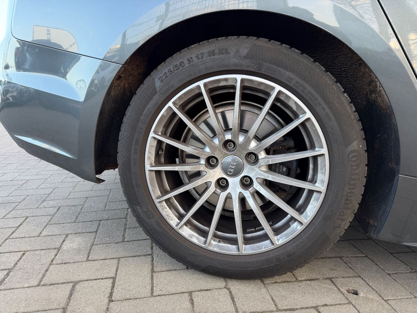 Fahrzeugabbildung Audi A5 Sportback 35 TFSI S-LINE*LED*TEMPO*KAMERA*PDC