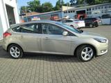 Ford Focus Lim. Titanium AHK - Ford Focus Gebrauchtwagen in Saarbrücken