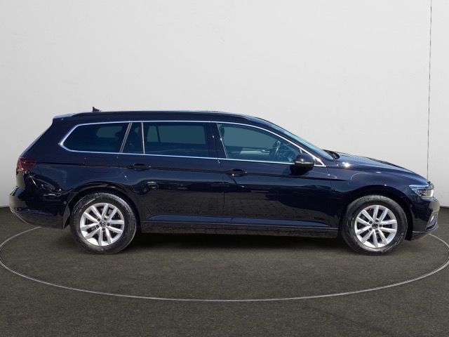Volkswagen Passat Variant - Bild 6