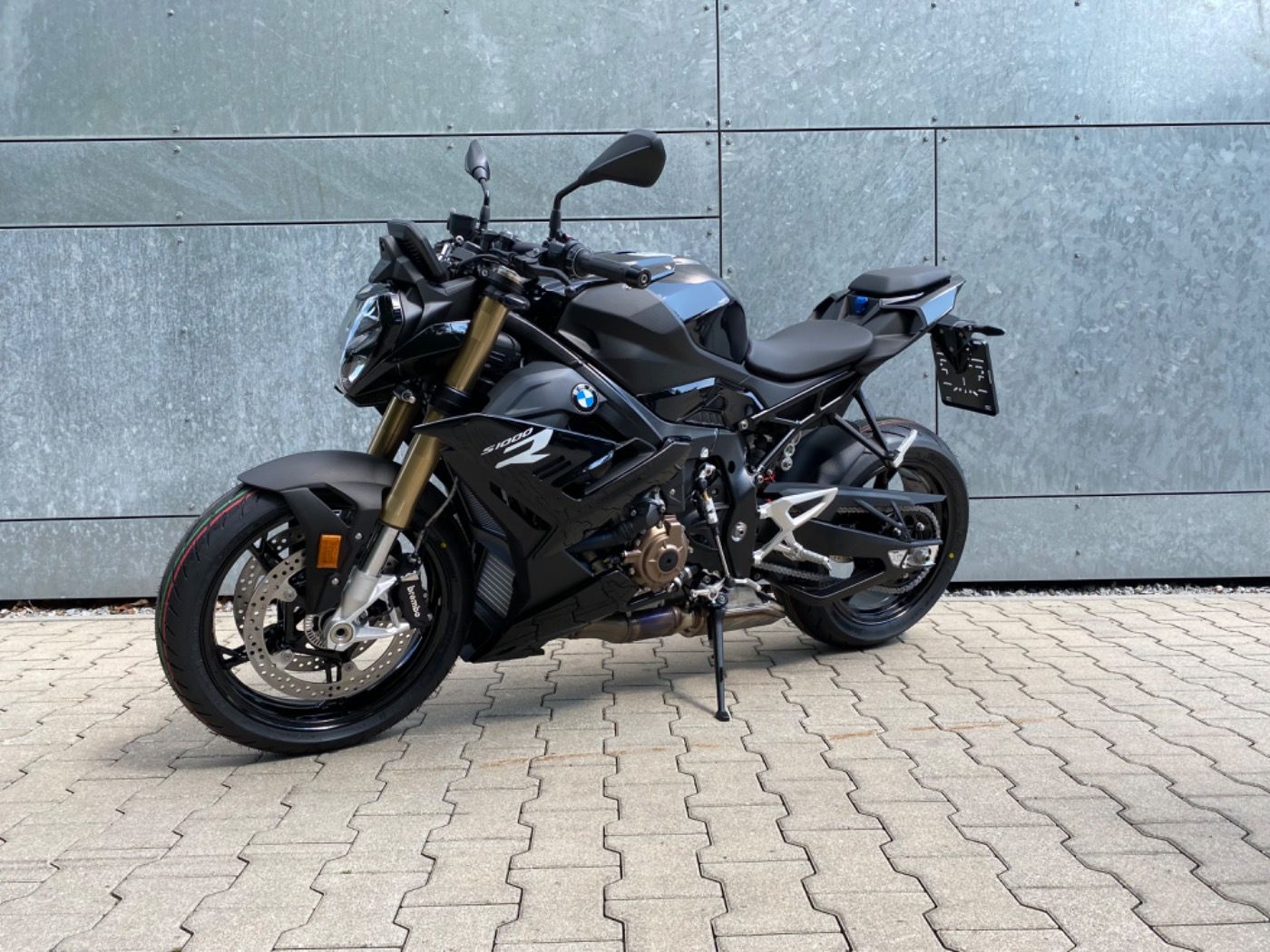 Fahrzeugabbildung BMW S 1000 R Komfort Paket, Dynamik Paket,