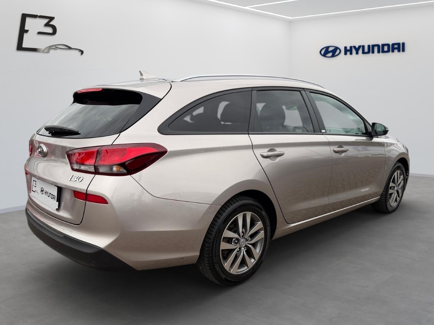 Hyundai i30cw 1.4 Turbo 6-MT Trend  YES!