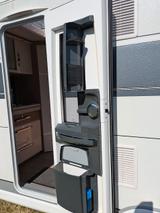 Hobby 460 SL Excellent 100Kmh Mover/Autarkpak. 1,5 t - Hobby Wohnmobile & -wagen in Berlin