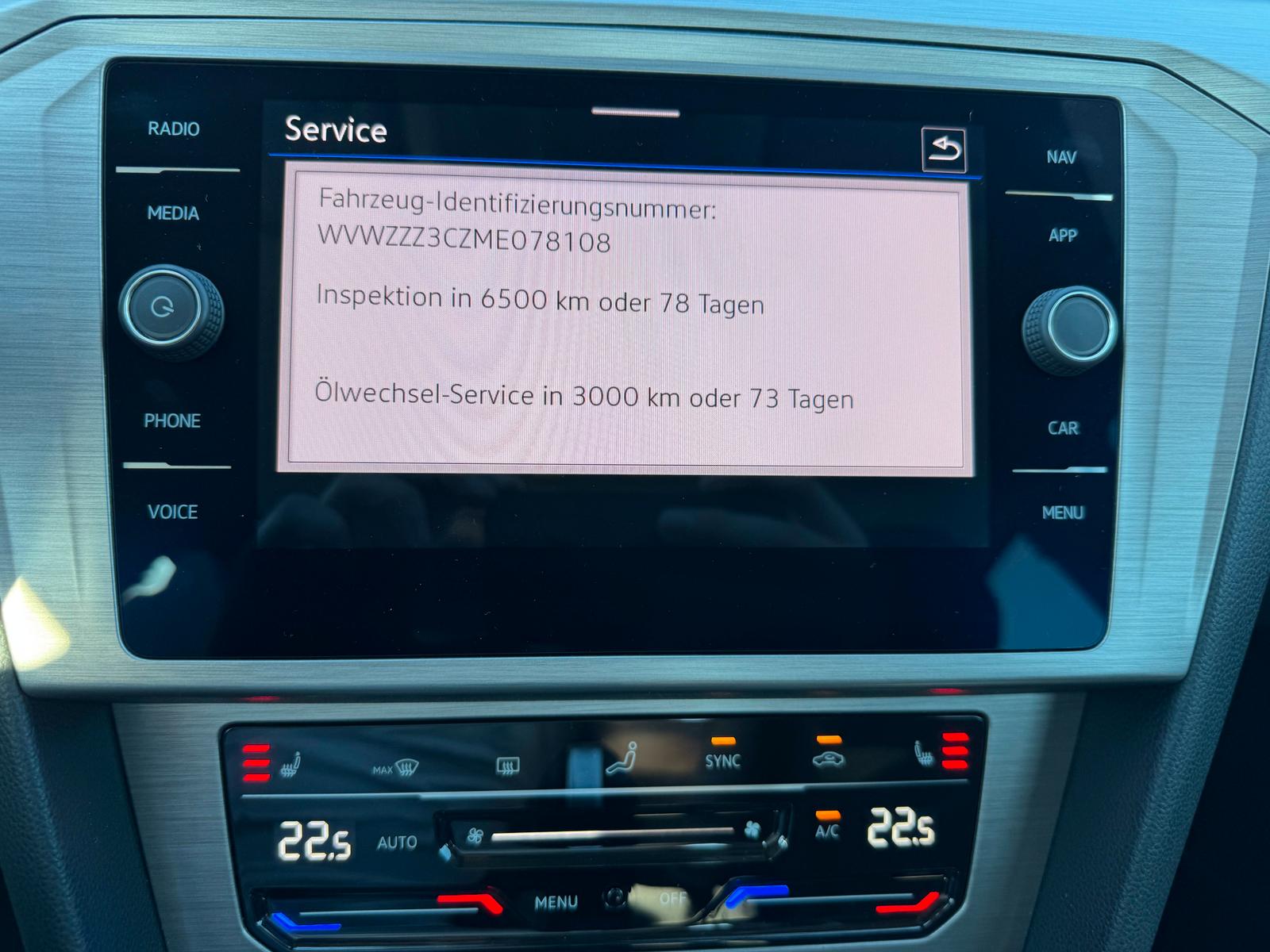 Volkswagen Passat Lim 2.0 TDI DSG ACC AHK KAM LED PDC eKLAP, миниатюра 19