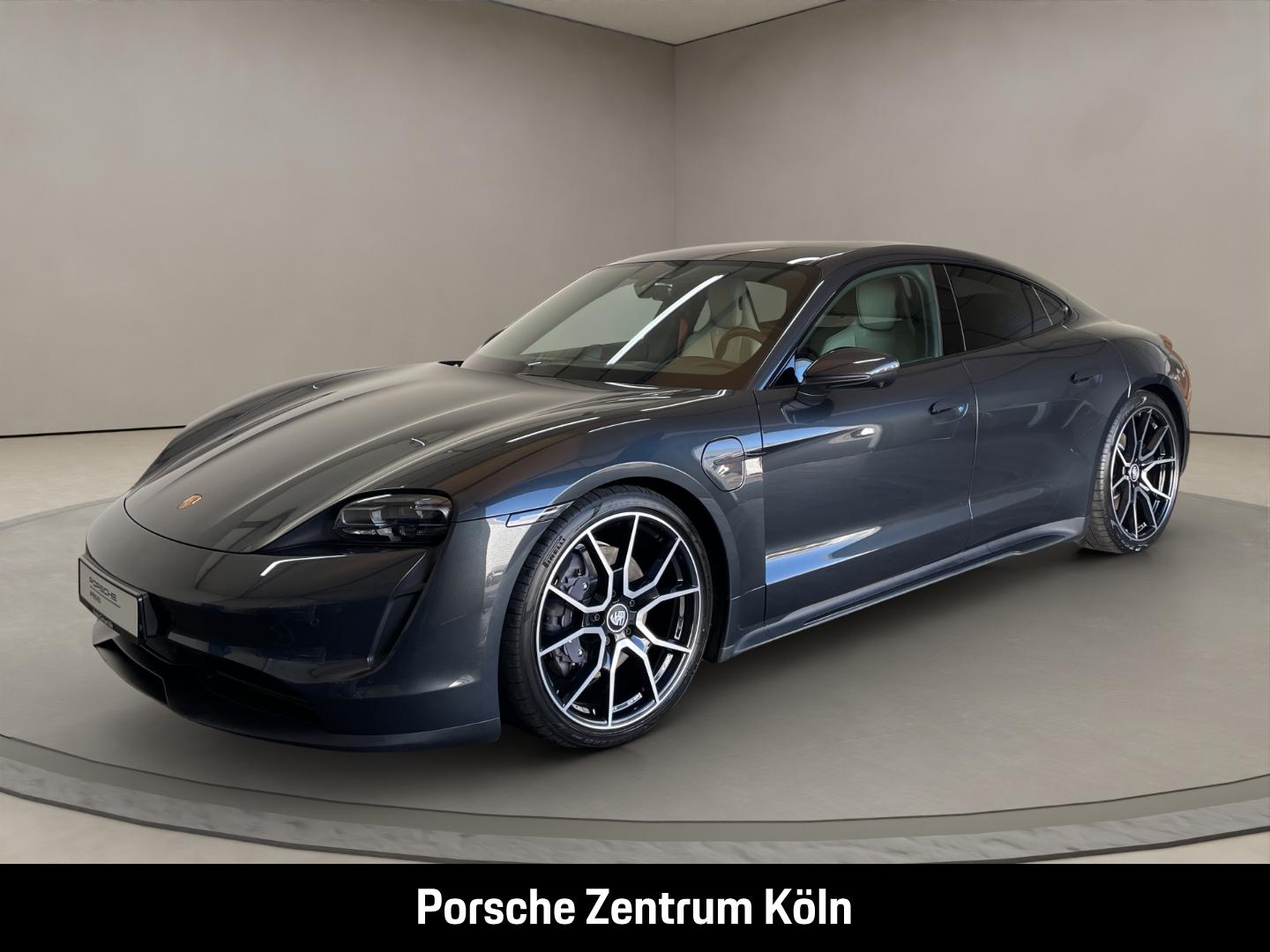 Porsche Taycan InnoDrive HA-Lenkung Surround-View BOSE