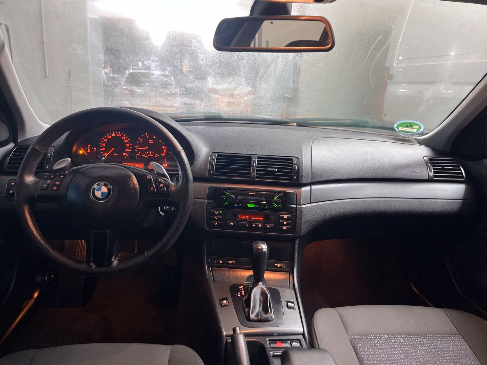 BMW 318