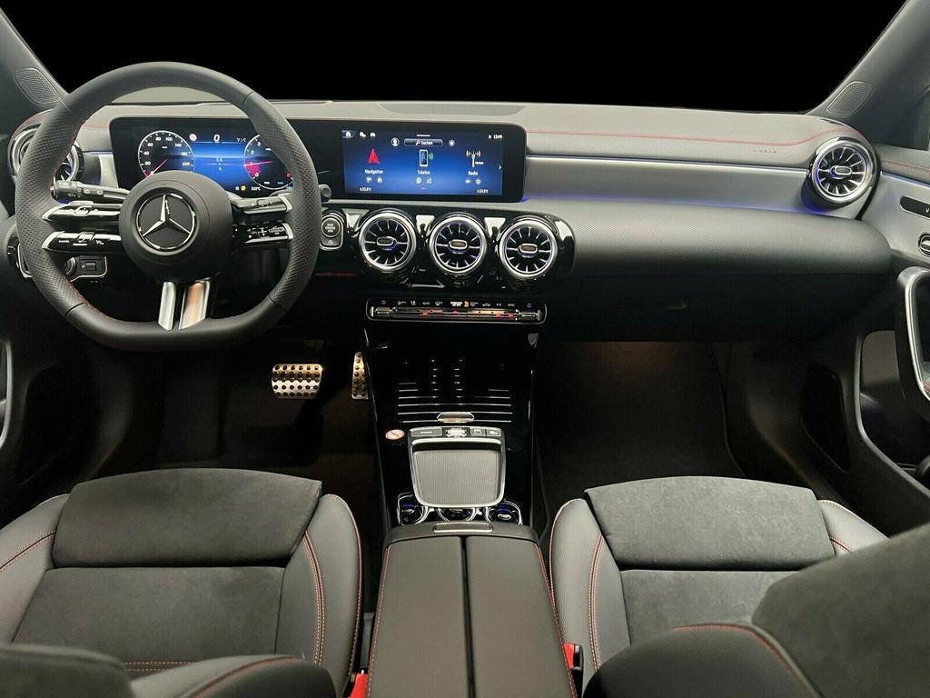 Mercedes-Benz CLA 180 Shooting Brake