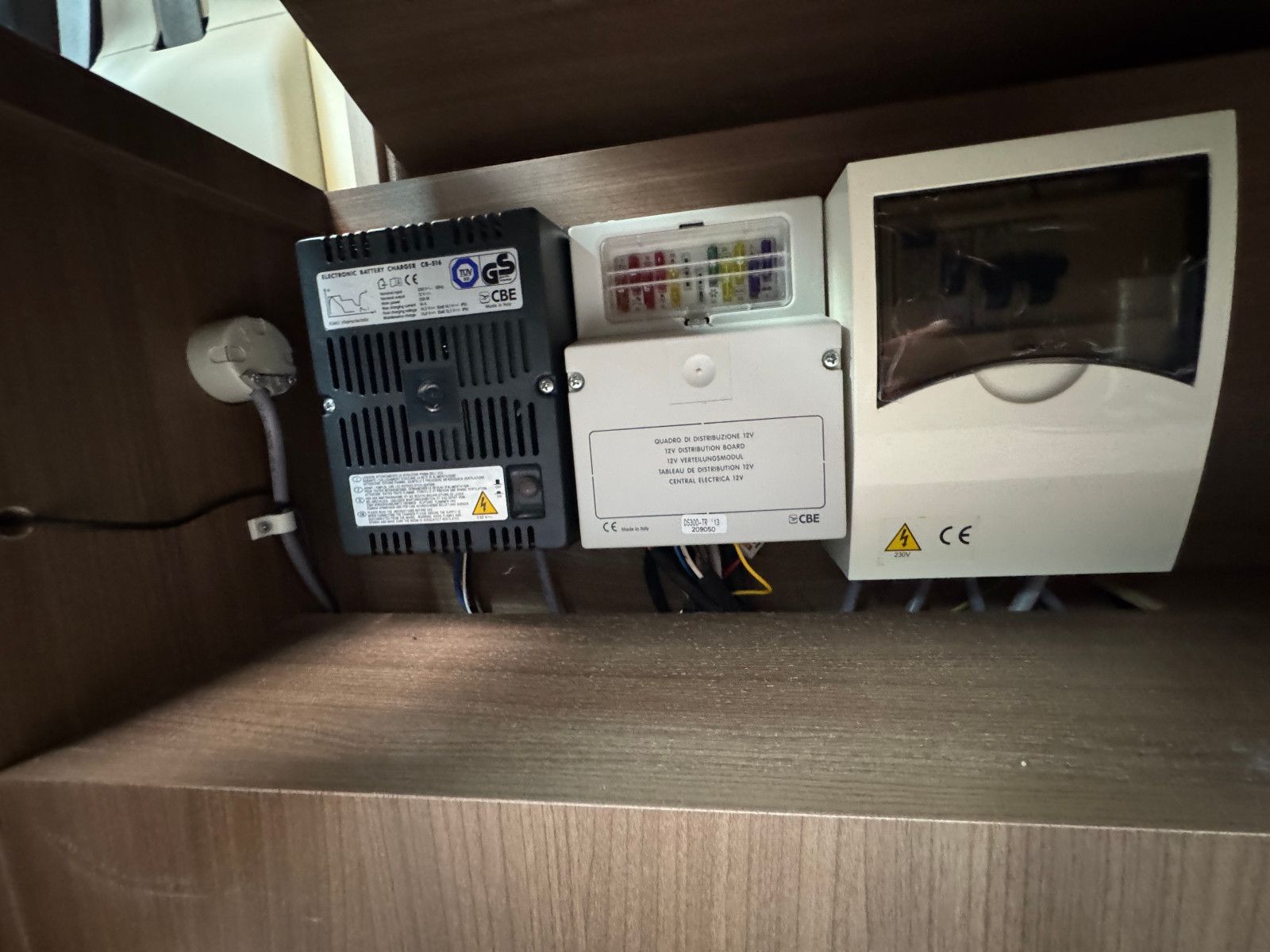 Fahrzeugabbildung Chausson WELCOME 618 FIAT SAT TV HUBBETT BACKOFEN 1.HAND