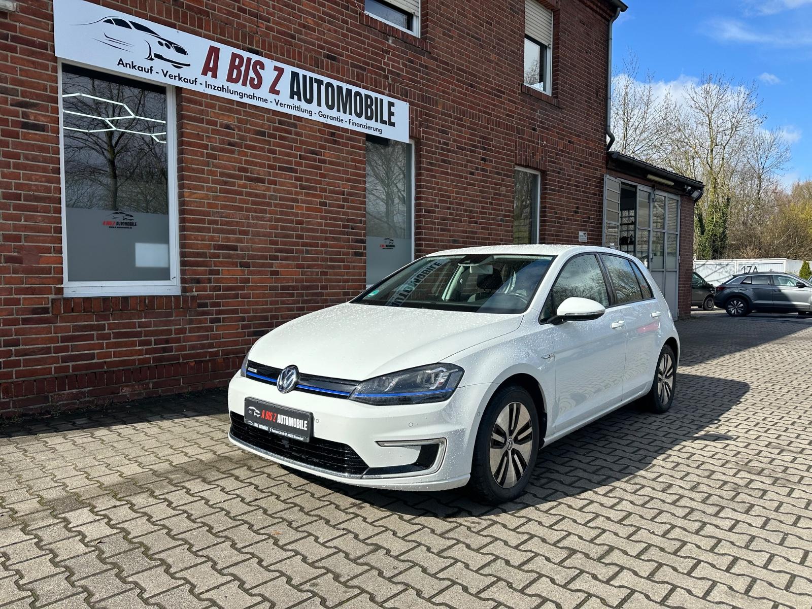 Volkswagen e-Golf VII DSG/KAMERA/SHZ/NAVI/LED/ACC/KEYLESS