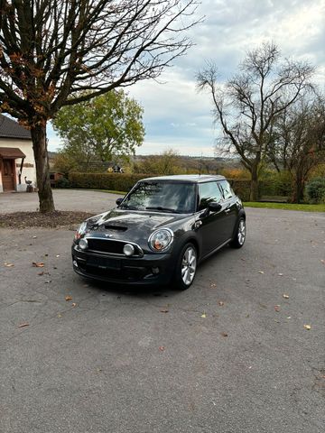 MINI Mini Cooper S 2. Hand über 1 Jahr TÜV von ...