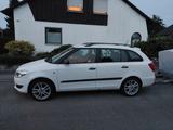 Skoda Fabia 1.6TDI 66kW Elegance Combi, Neue Egr Venti - Skoda Fabia mit Diesel-Antrieb: Kombi, 1.6