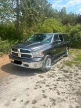 Dodge RAM 1500 SLT | 5.7 HEMI V8 | LPG | Hardtop | 4x4 - Dodge RAM: 1500 Slt