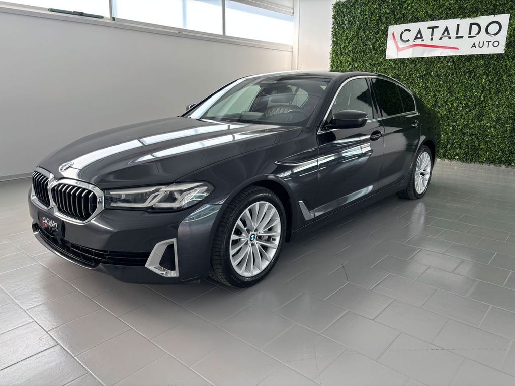 Image of BMW 530