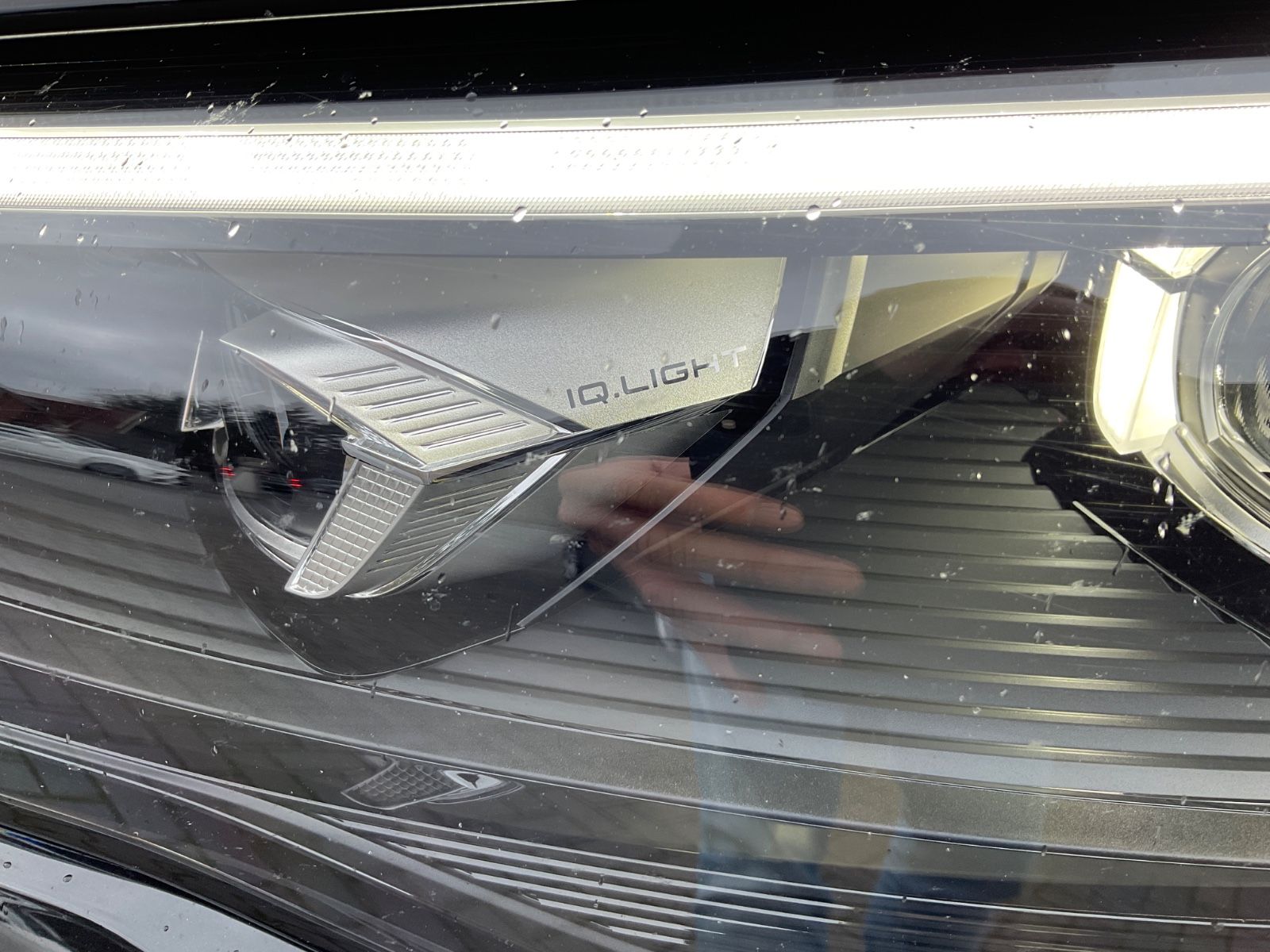 Fahrzeugabbildung Volkswagen Tiguan 2.0 TDI DSG GOAL,Kamera,AHK,IQLight,ACC