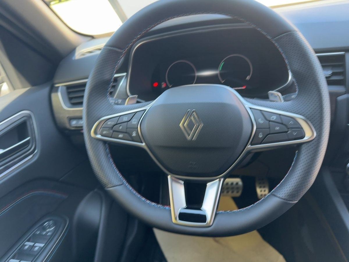 Fahrzeugabbildung Renault Arkana ESPRIT ALPINE Mild Hybrid 160 EDC
