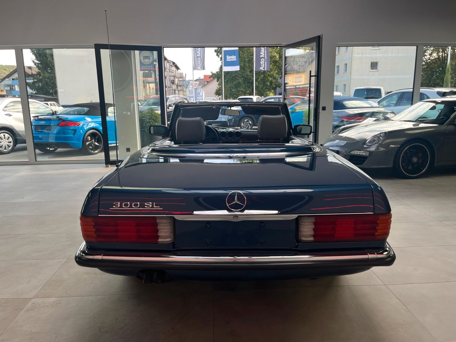 Fahrzeugabbildung Mercedes-Benz SL 300 R107 Cabriolet*H-Kennzeichen*Hardtop*