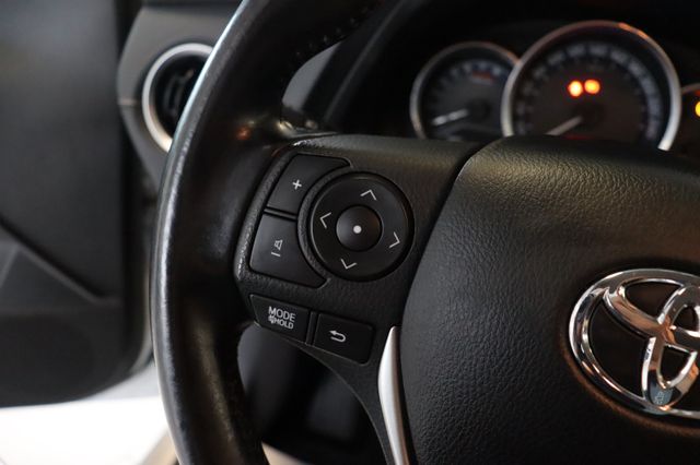 Fahrzeugabbildung Toyota Auris Touring Sports Edition 1.33 Dual-VVT-i