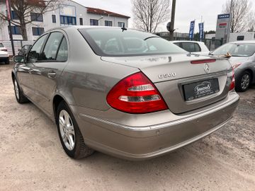 Mercedes E 320 - 6