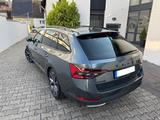 Skoda Superb 2.0 TSI SPORTLINE COMBI ACC/PANO/LED/ViCo - Skoda Gebrauchtwagen in Neuss