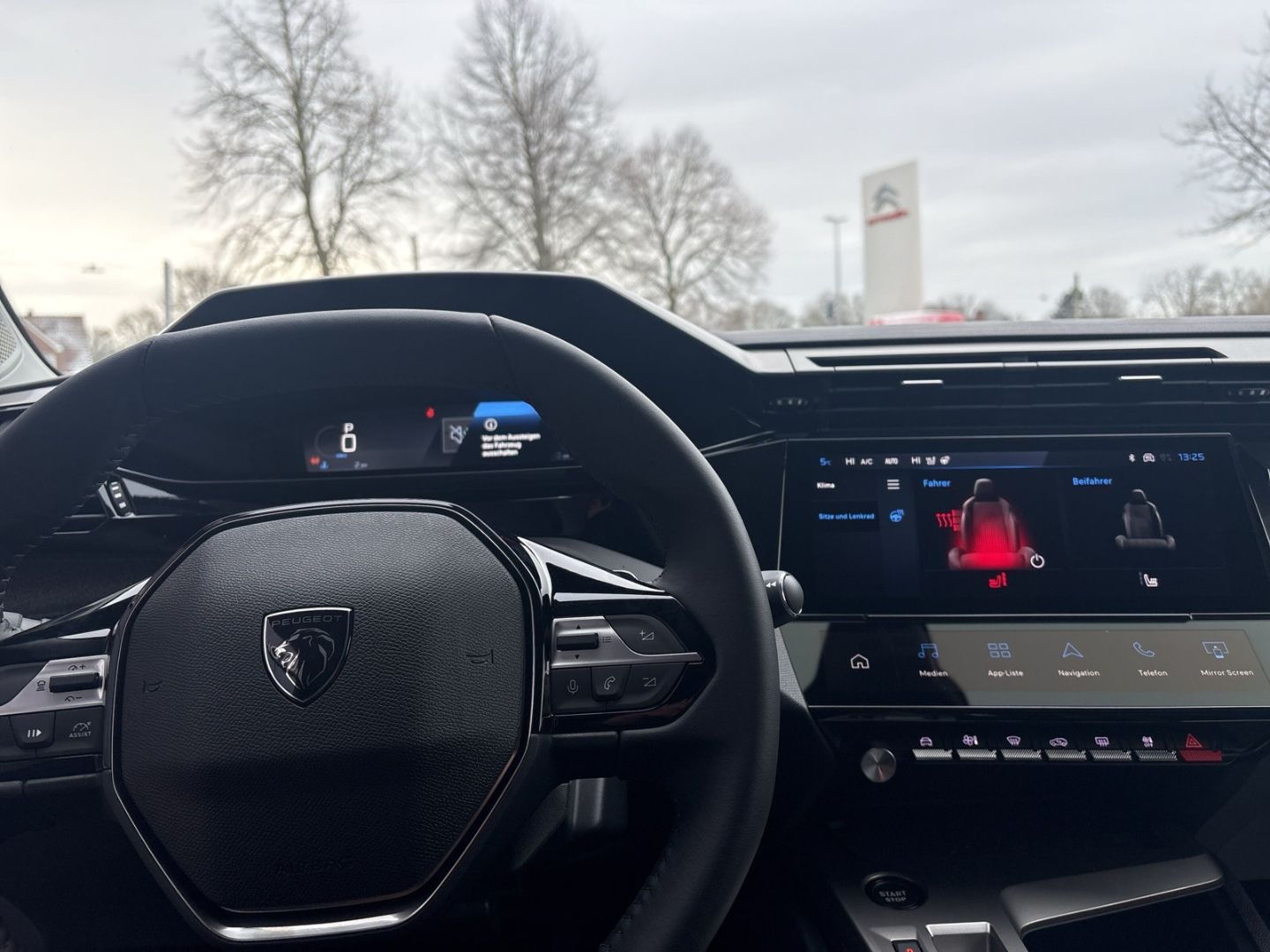 Peugeot 308 - Bild 14