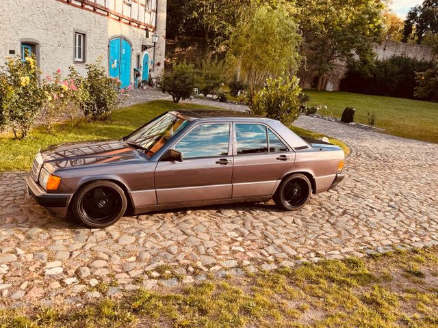 Mercedes-Benz W201 190 1.8 H-Zul. Oldtimer...