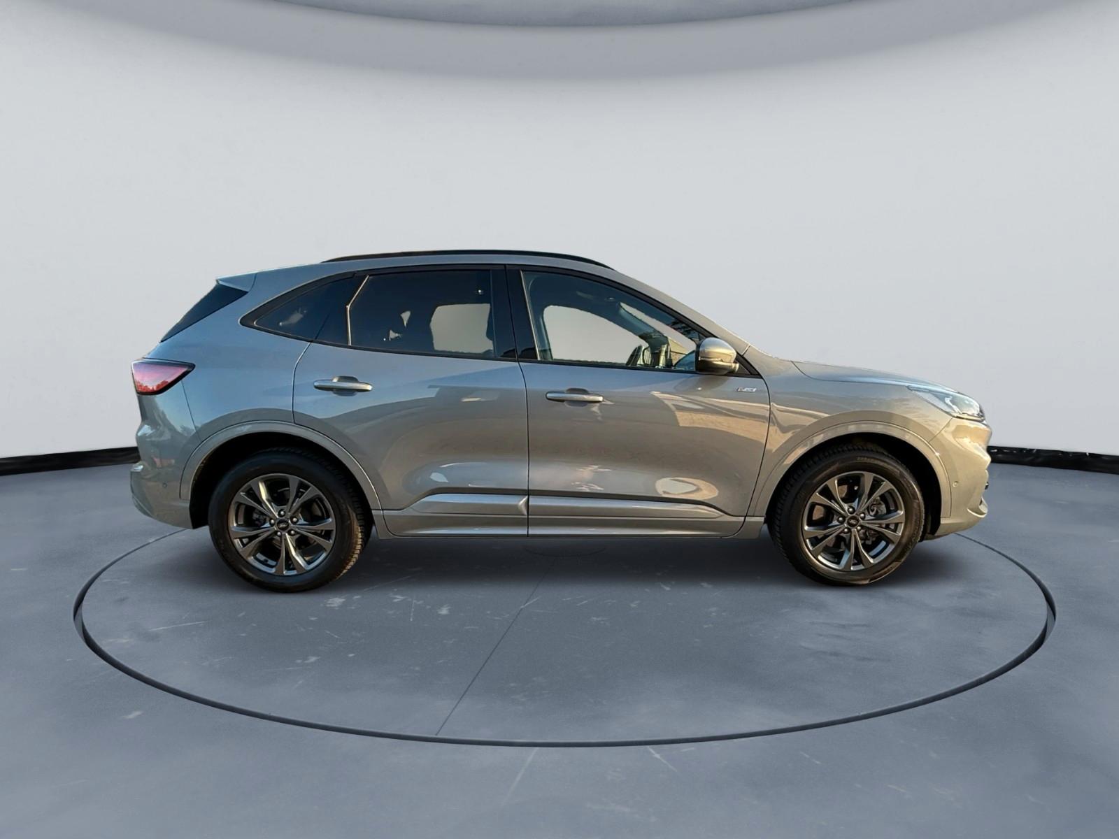 Ford ST-Line Plug-in Hybrid 225 PS ACC Navi LED
