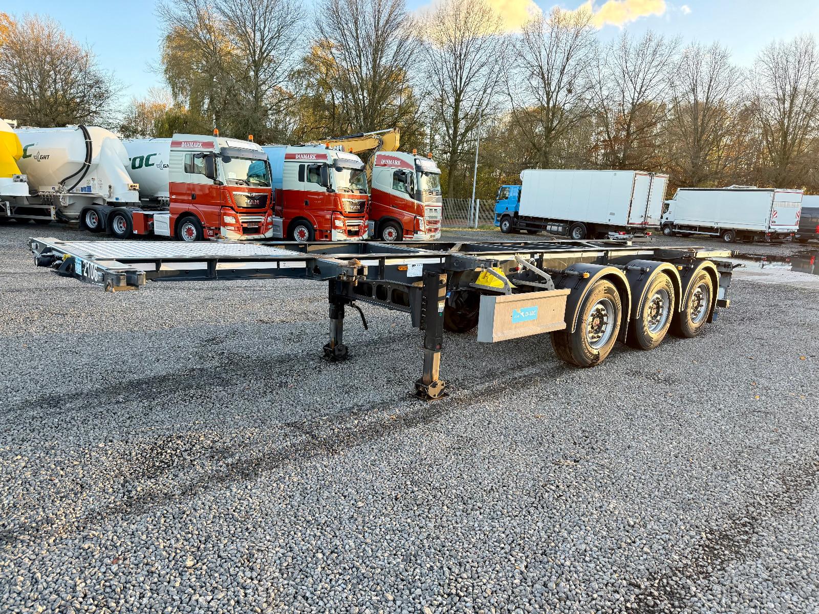 D-TEC CC-20/30 ADR TANKCONTAINER/SAF/LIFT/DEUTSCH TOP!