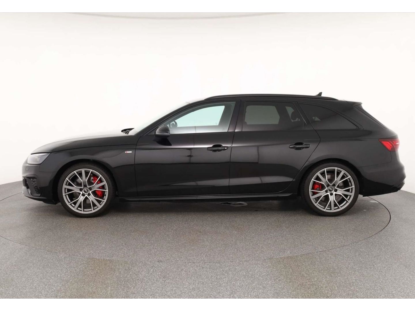 Audi A4 Avant 45 TFSI quattro S line competition plus foto 5