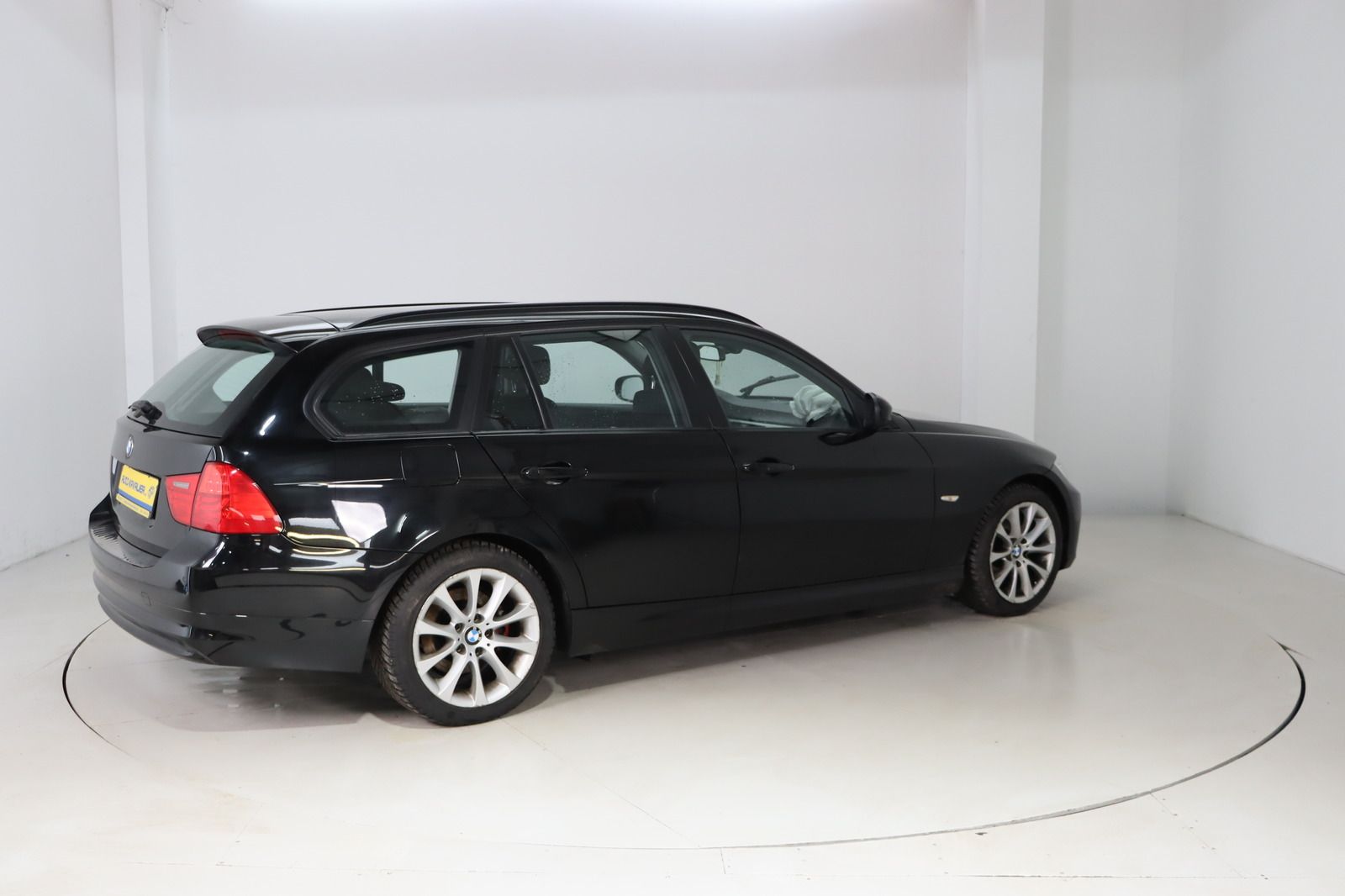 Fahrzeugabbildung BMW 318 i Touring * Klimaautomatik