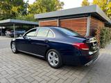 Mercedes-Benz E 220 d AVANTGARDE MASSAGE PANO AHK GARANTIE - Mercedes-Benz E 220 Gebrauchtwagen in Mülheim (Ruhr)