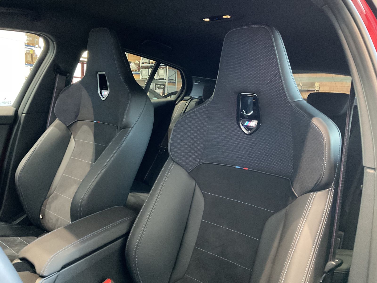Fahrzeugabbildung BMW M135 xDrive |M Technik Paket II |Harman Kardon |