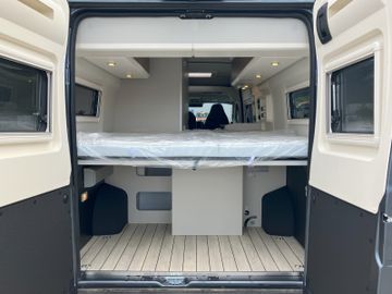 Westfalia Columbus 640 E 140PS 8G Premium Zusatzbett LED