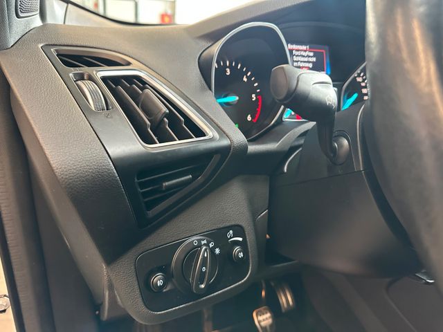 Ford Kuga ST-Line *Xenon*Leder*Navi*Kamera*