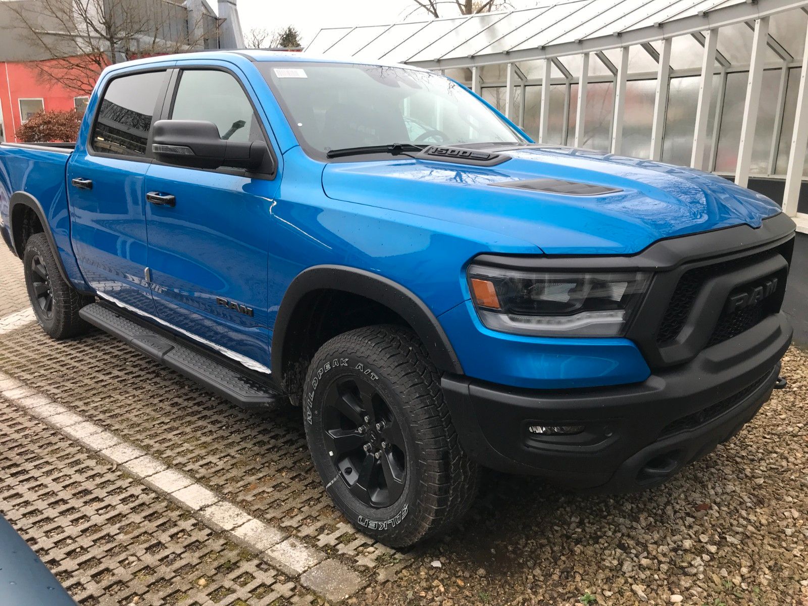 Fahrzeugabbildung Dodge RAM 1500 Crew Cab Rebel Night 3.6