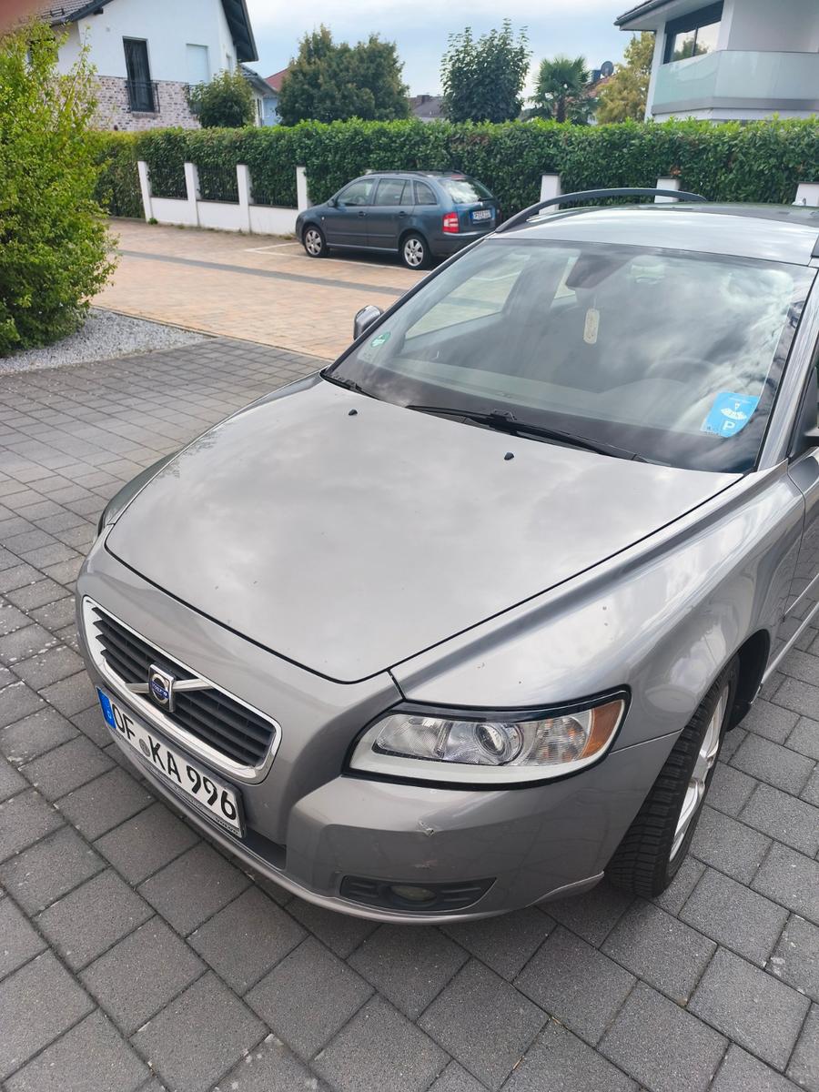 Volvo V50 2.0D Tüv bis 4/28