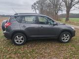 Toyota RAV4  Benzin - gebrauchte Toyota RAV 4 aus dem Jahr 2009
