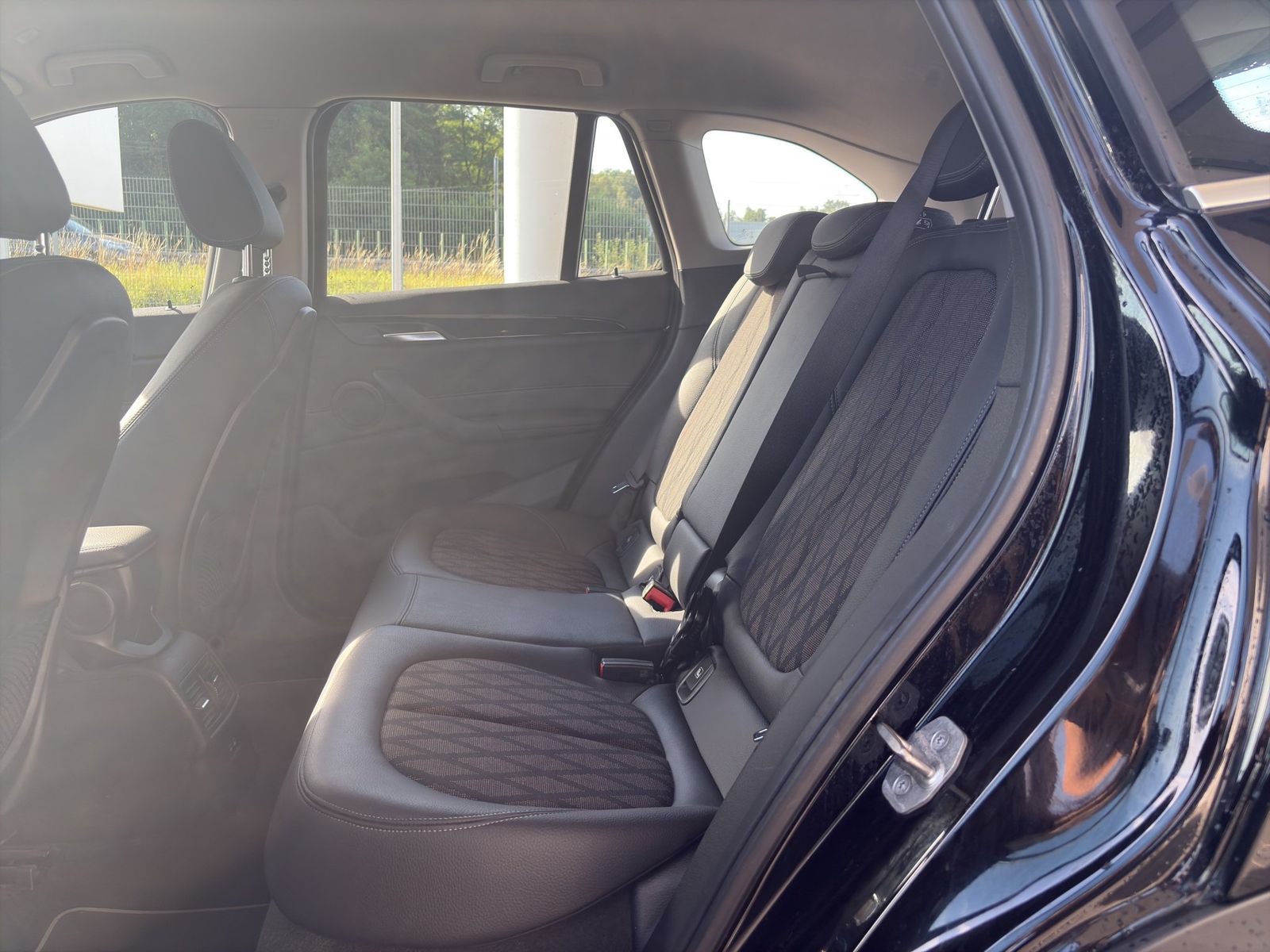 BMW X1 xDrive25e xLine Rückfahrkamera 18 SH Navi foto 7