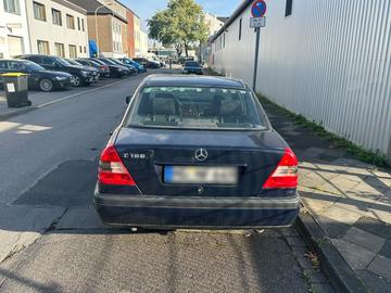 صورة 2 لـ 1996 Mercedes-BENZ C 180