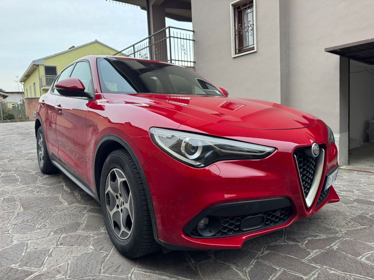 Alfa Romeo Stelvio 2.2 Turbodiesel 160 CV AT8 RW imagem 2