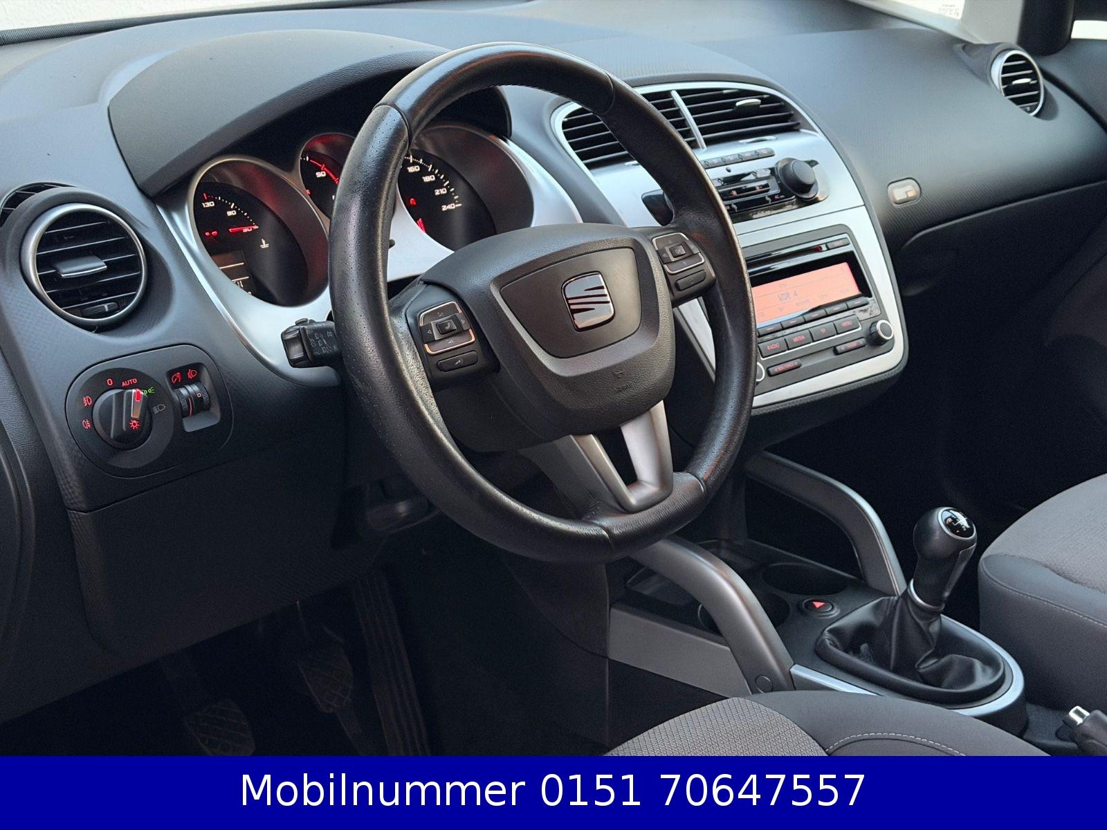 Seat Altea XL 2011 — photo 7
