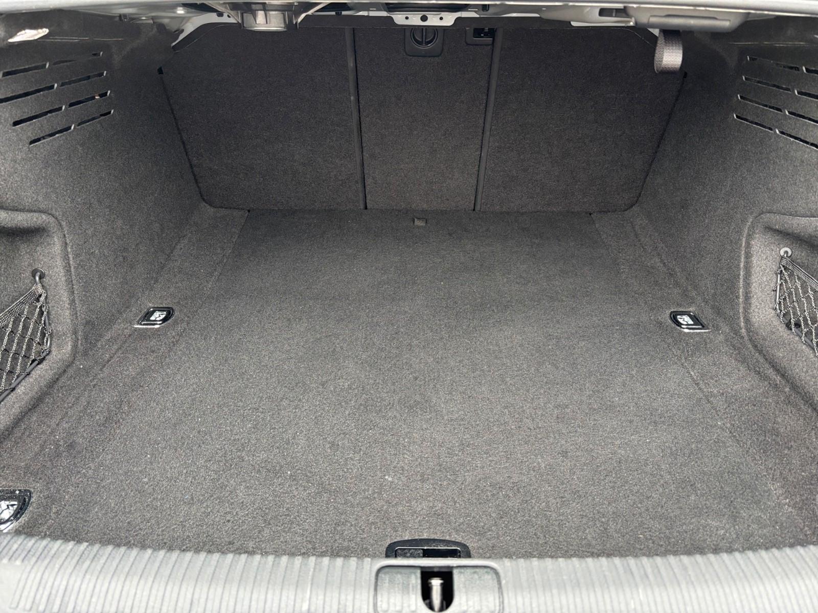 Audi A4 35 TDI sport Autom./Navi/SHZ/PDC/FSE/8fach