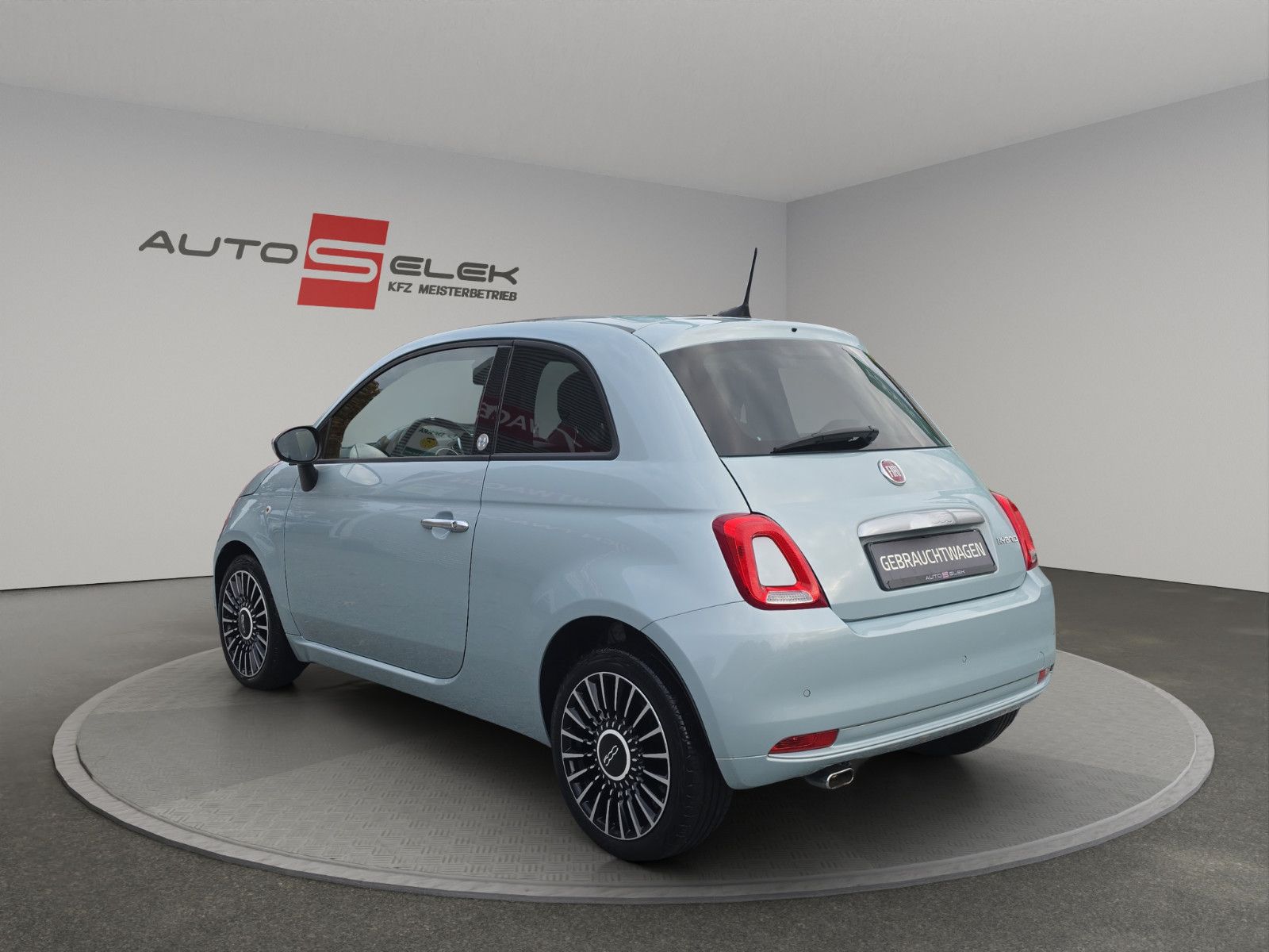 Fahrzeugabbildung Fiat 500 Launch Edition Panorama-Dach  Apple Carplay