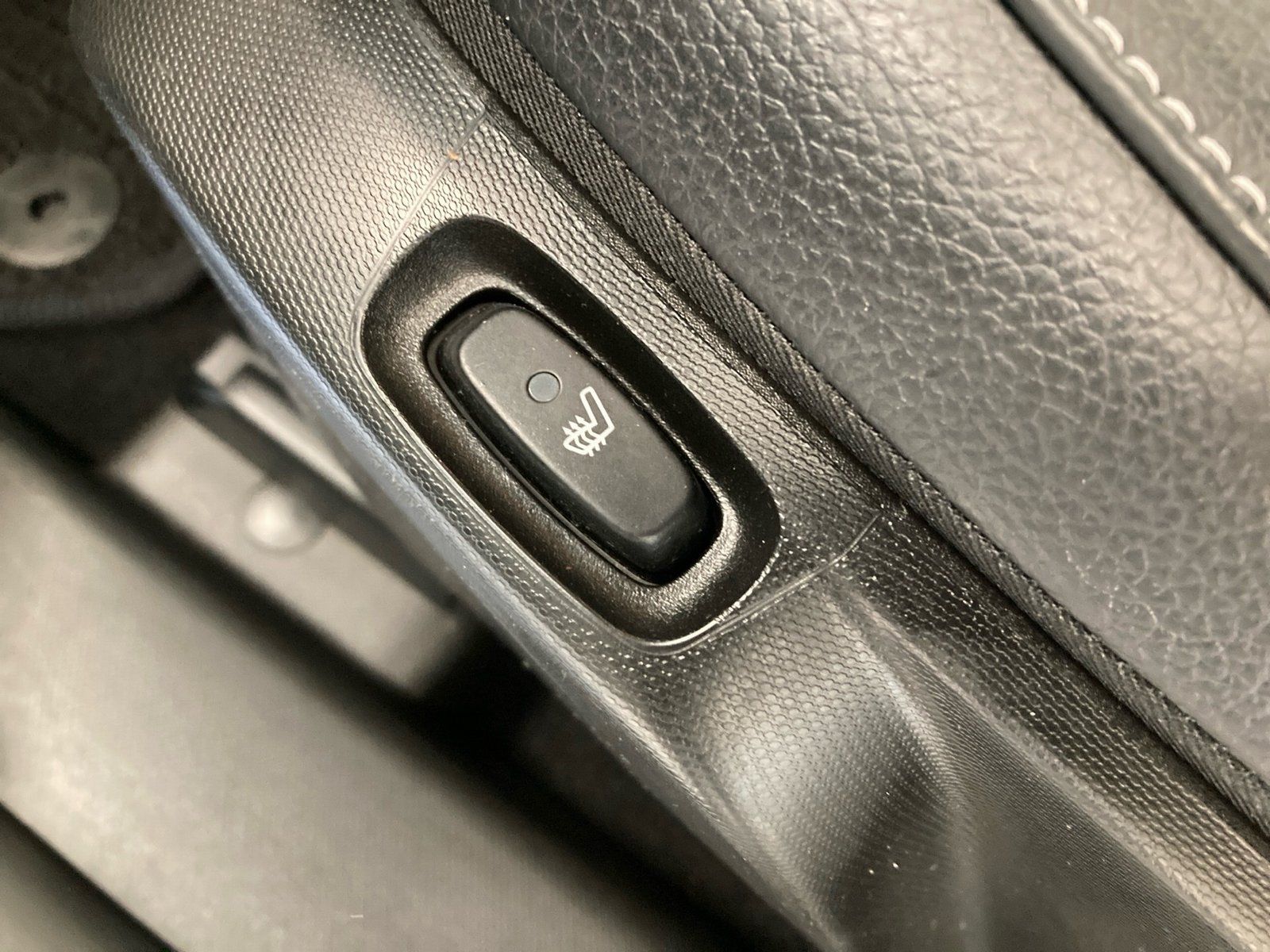 Fahrzeugabbildung Smart fortwo coupe*prime*Automat*Pano*SHZ*Cool&Audio*